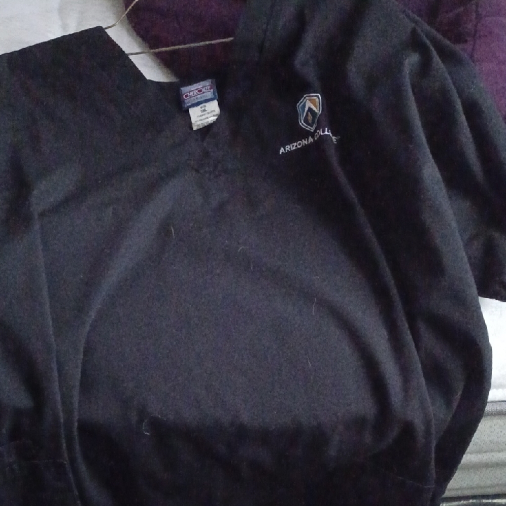 Cherokee Black V-Neck Scrub Top